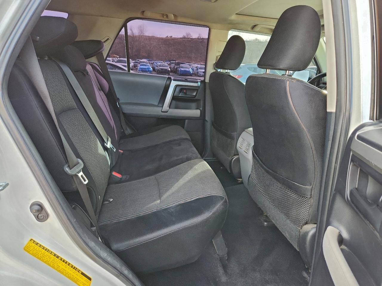 Toyota 4Runner Sr5 Image 13