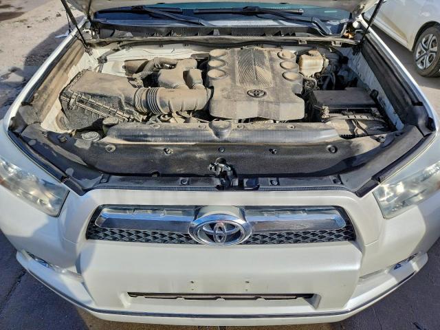 Toyota 4Runner Sr5 Image 8