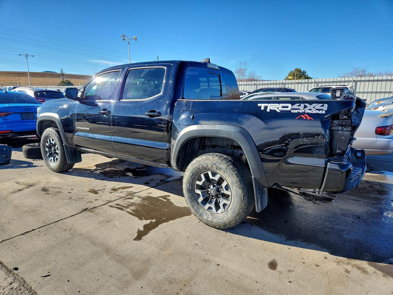 Toyota Tacoma Double Cab Image 12