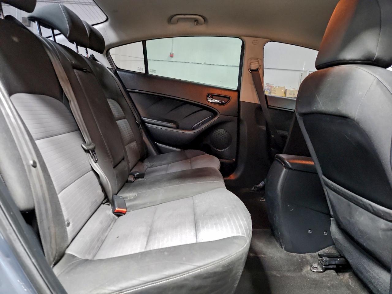 Kia Forte Lx Image 10