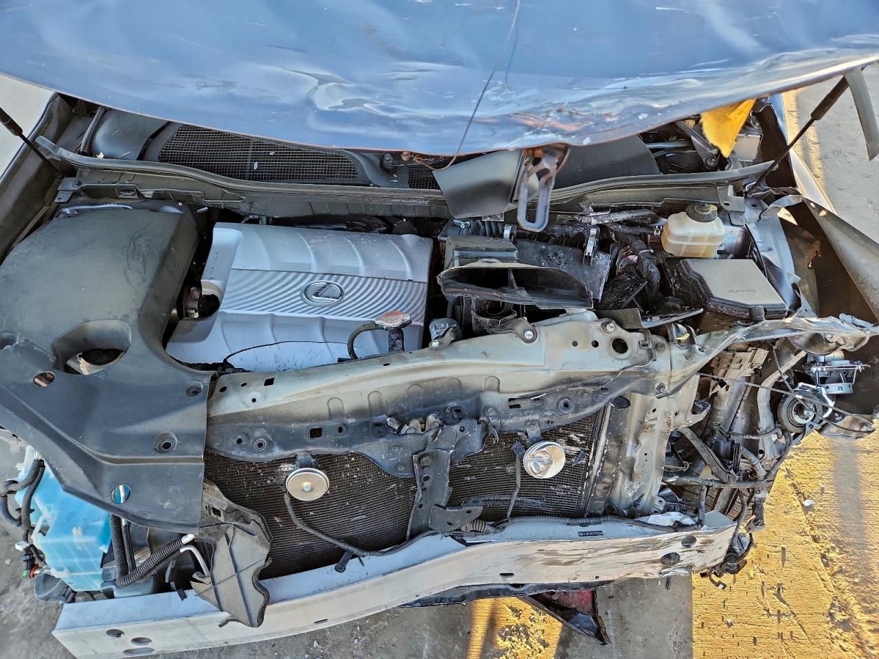 Lexus RX 350 Base Image 12