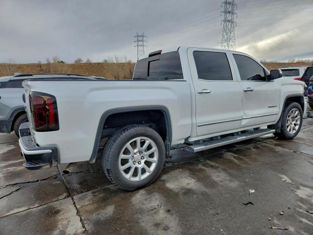 GMC Sierra K1500 Denali Image 4