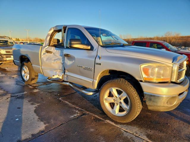 Dodge Ram 1500 St Image 6