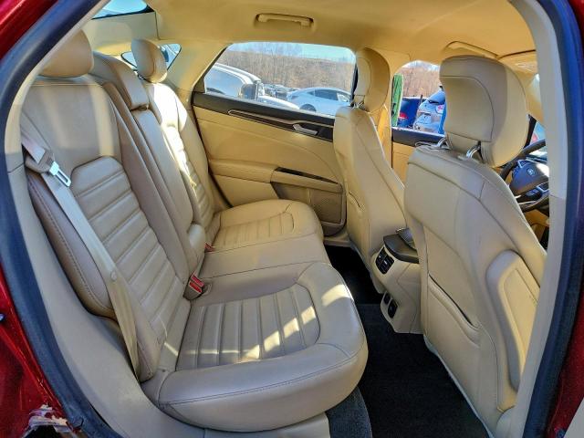 Ford Fusion Se Image 4