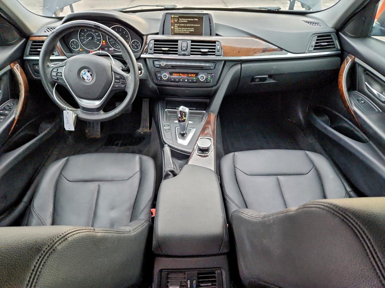 BMW 3 Series Xi Image 11