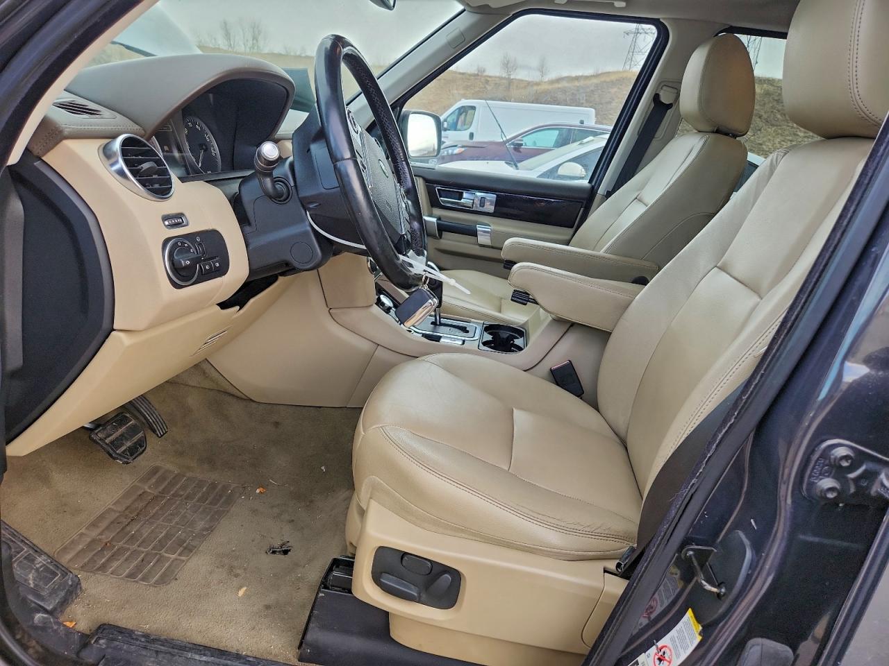 Land Rover LR4 Hse Image 11