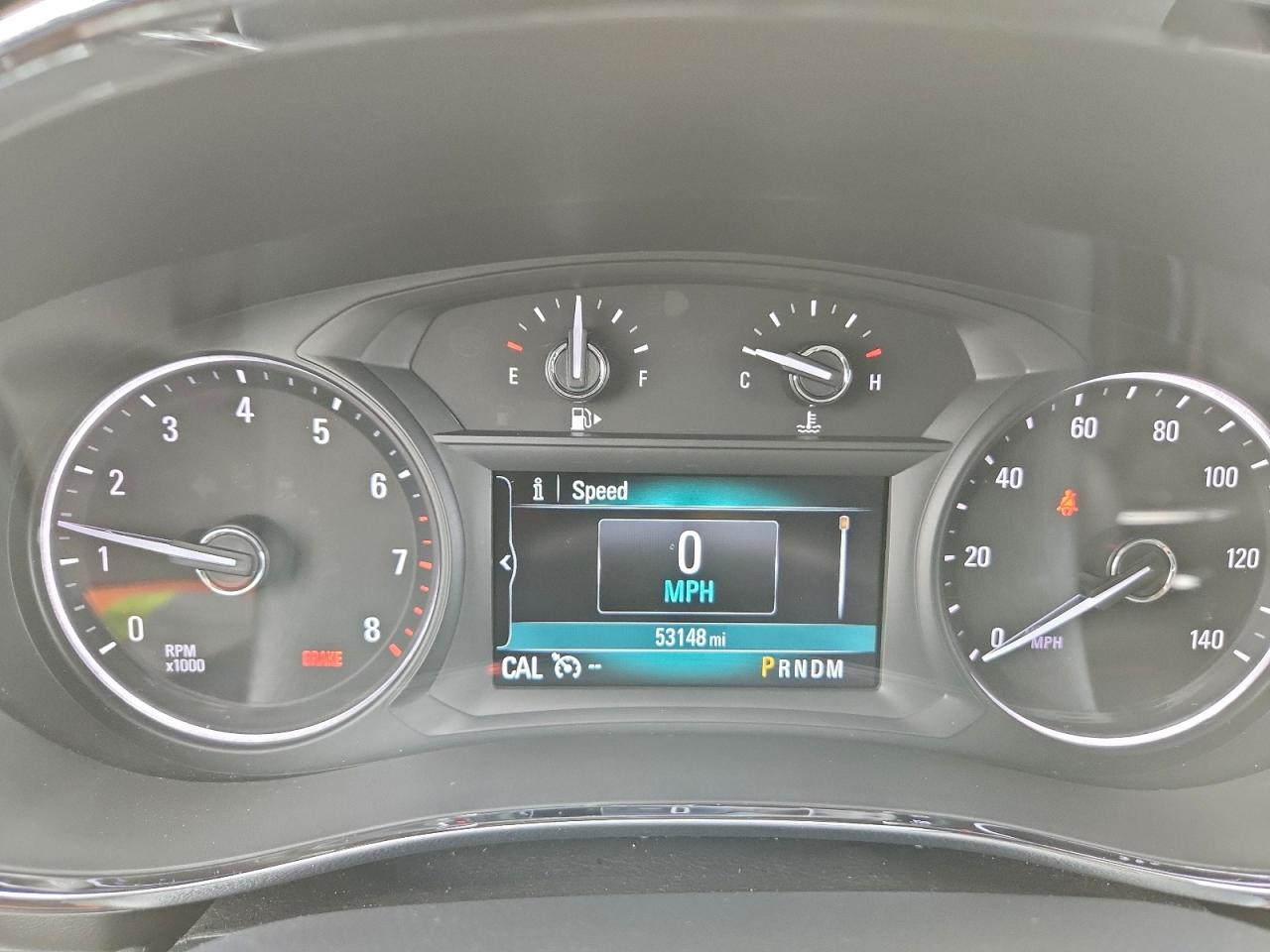 Buick Encore Essence Image 9