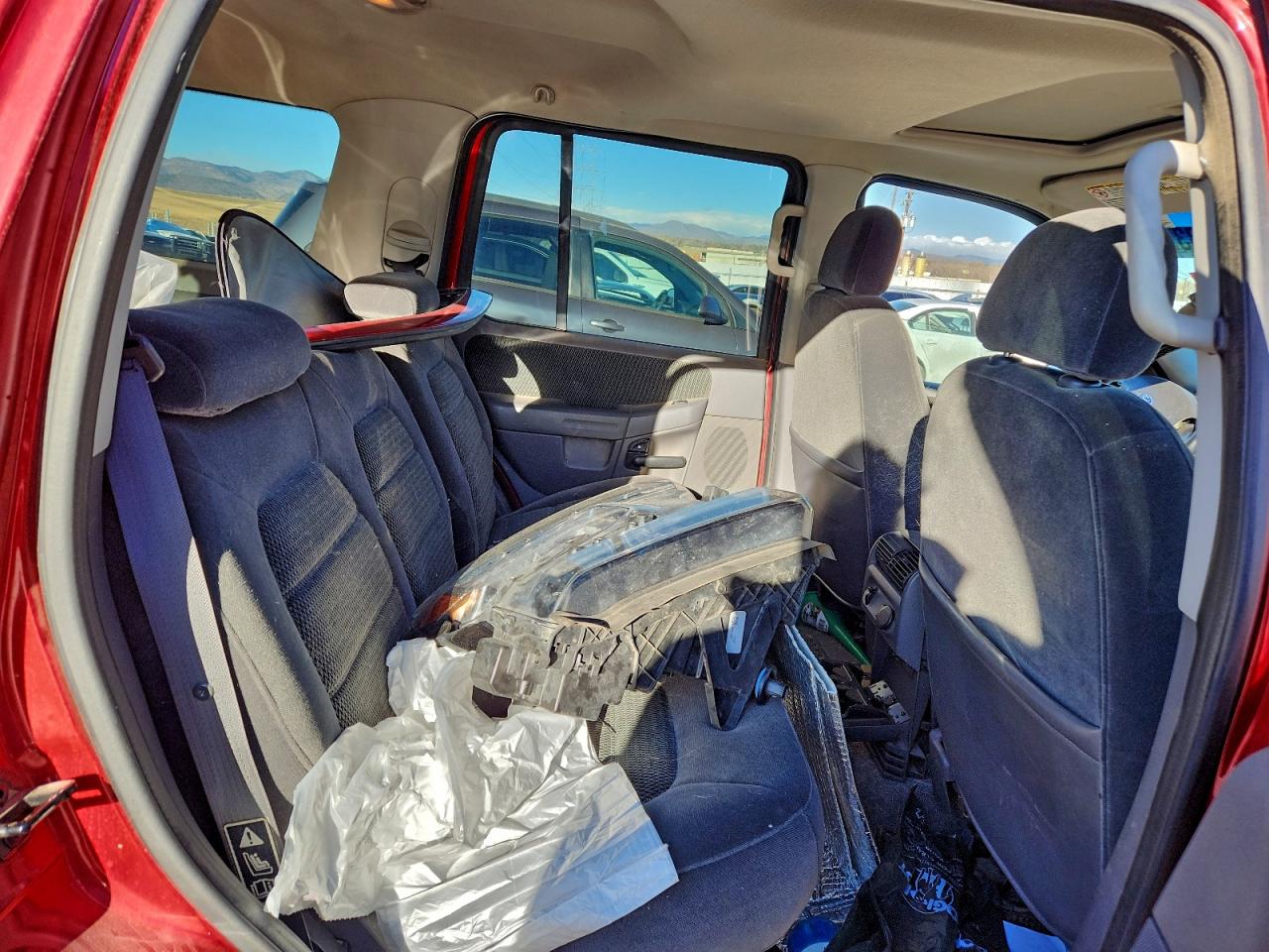 Ford Explorer Xlt Image 12