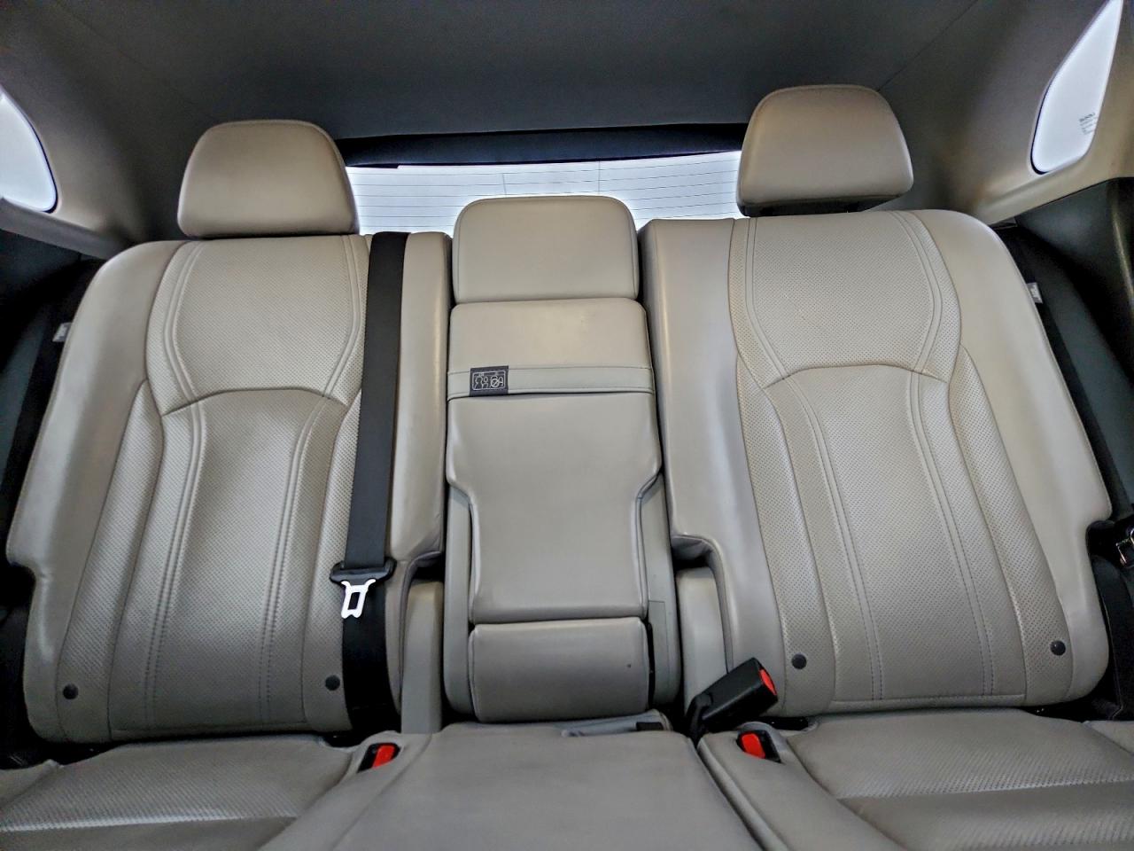 Lexus RX 350 Base Image 8