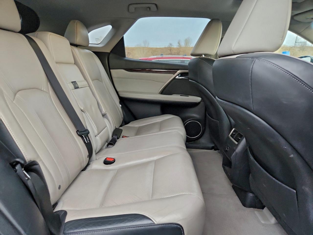 Lexus RX 350 Base Image 4