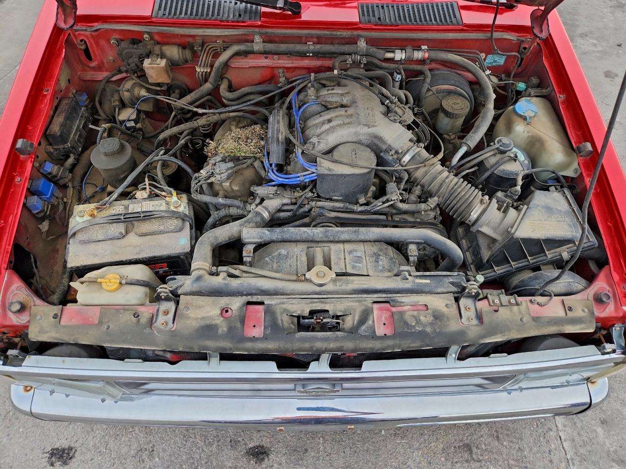 Nissan Pathfinder Xe Image 9