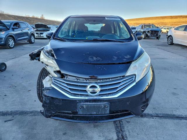 Nissan Versa S Image 7