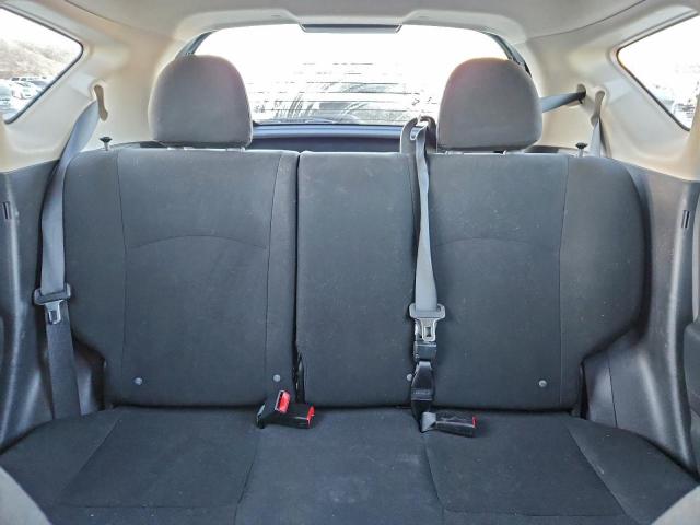 Nissan Versa S Image 8