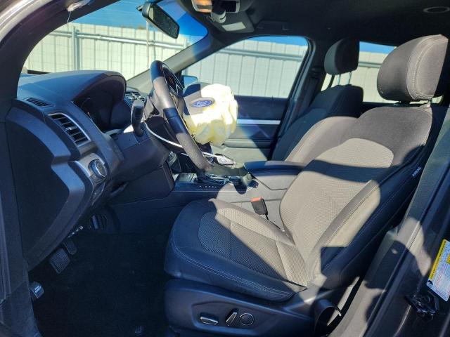 Ford Explorer Xlt Image 4