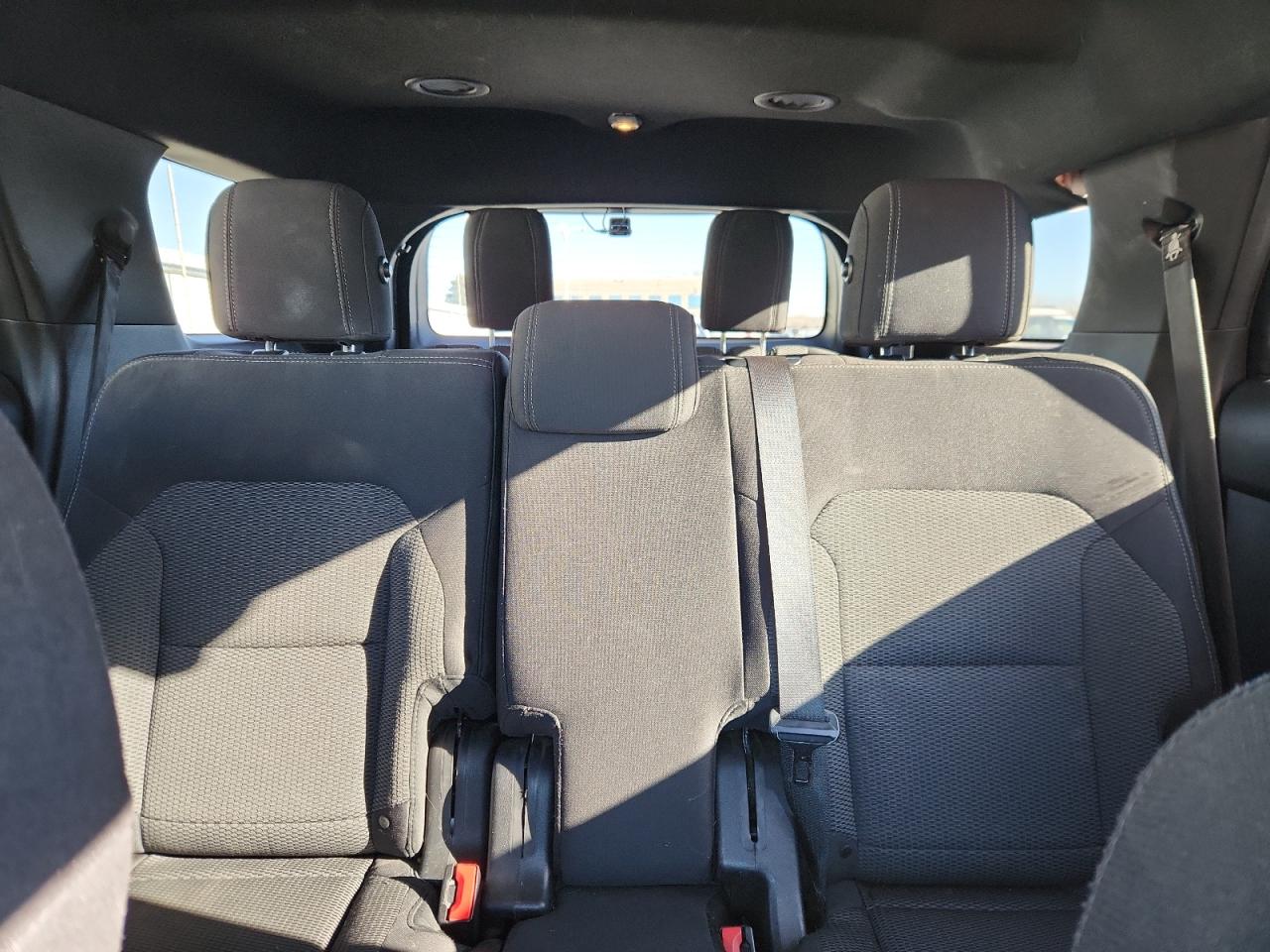 Ford Explorer Xlt Image 7