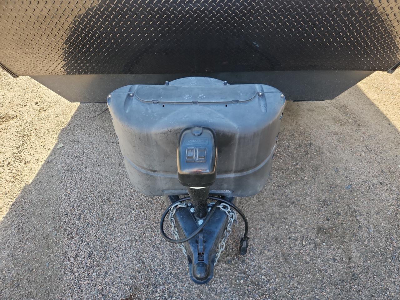 Kyrv Zinger Image 10