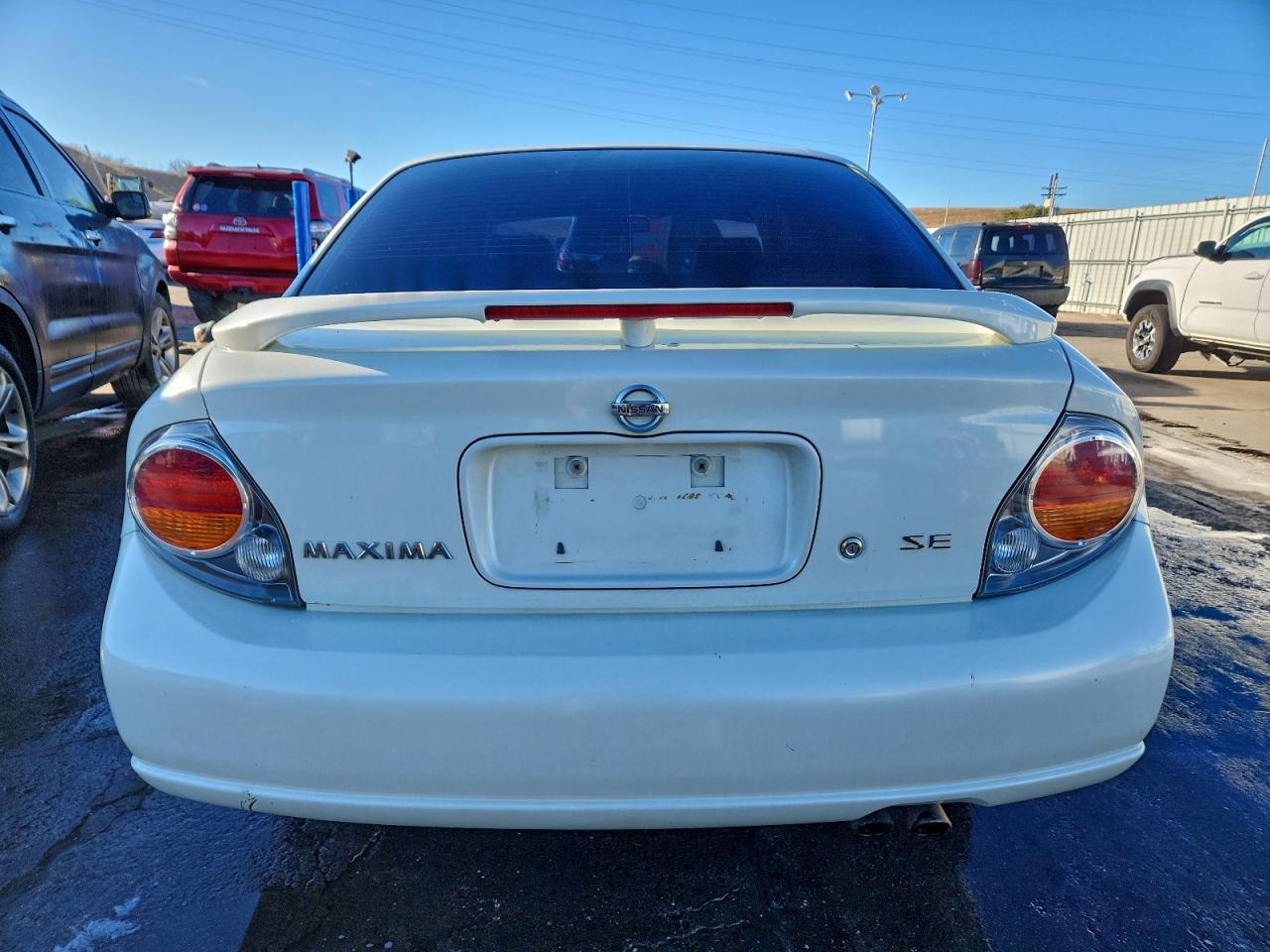 Nissan Maxima Gle Image 8