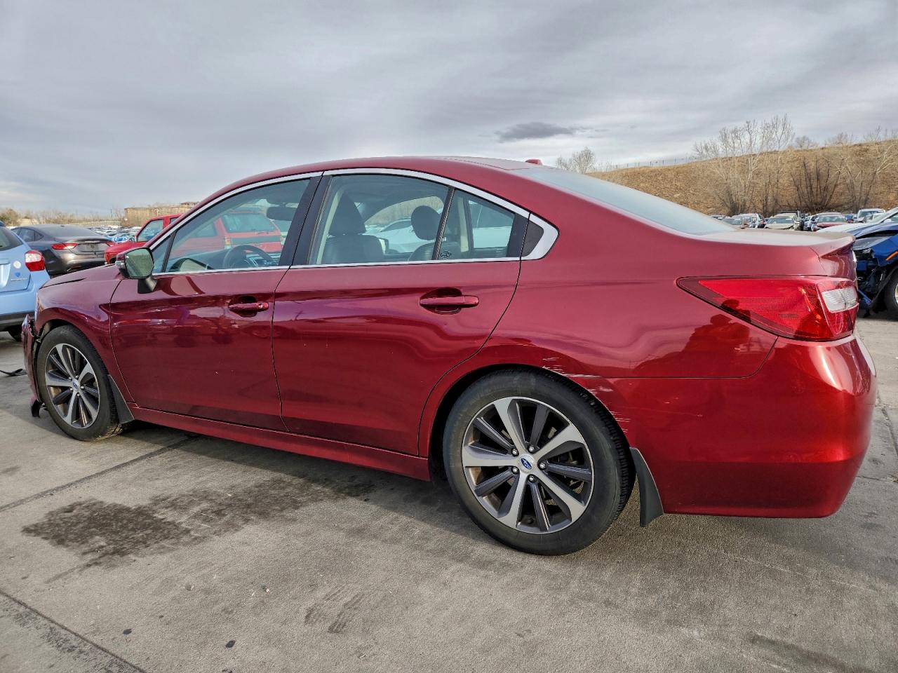 Subaru Legacy 2.5i Limited Image 3