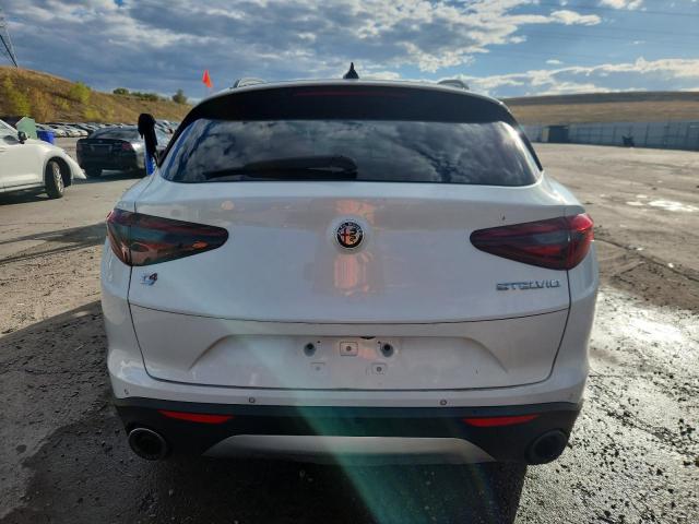 Alfa Romeo Stelvio Ti Sport Image 8