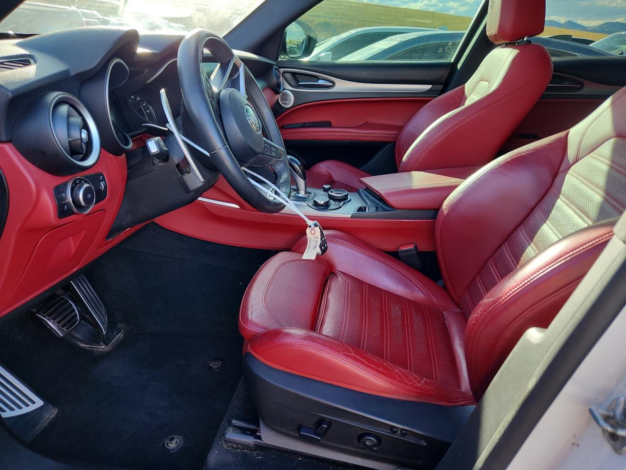 Alfa Romeo Stelvio Ti Sport Image 10