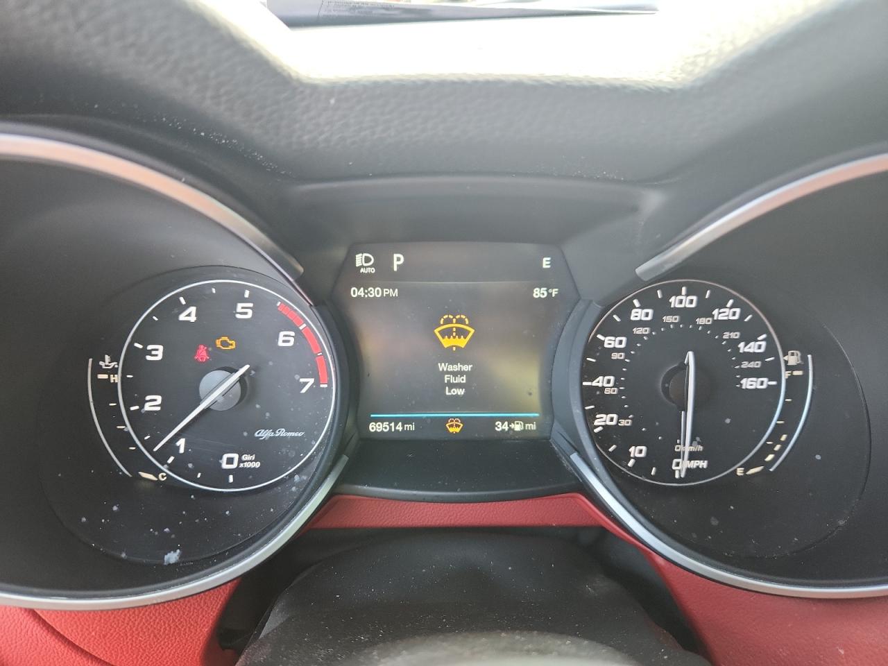 Alfa Romeo Stelvio Ti Sport Image 9