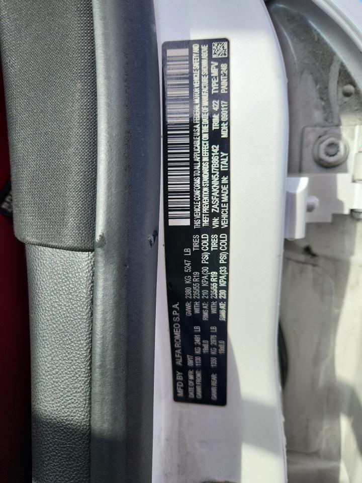 Alfa Romeo Stelvio Ti Sport Image 11