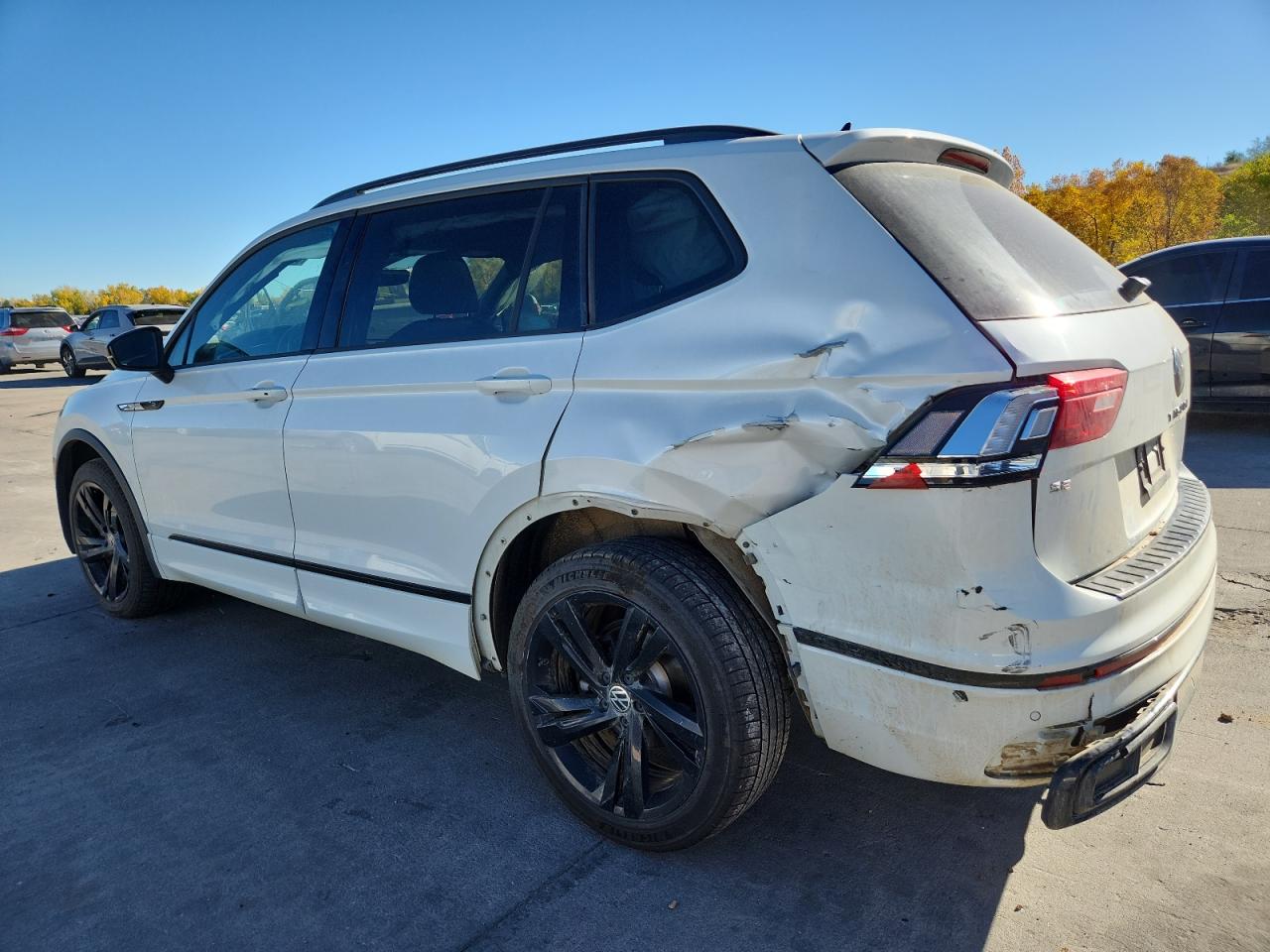 Volkswagen Tiguan Se R-line Black Image 2