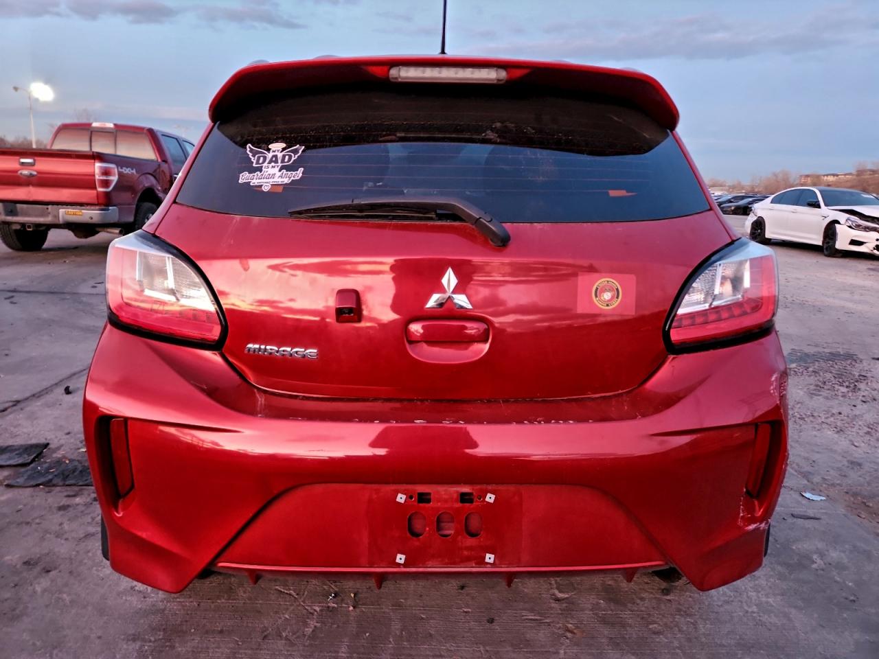 Mitsubishi Mirage Es Image 6