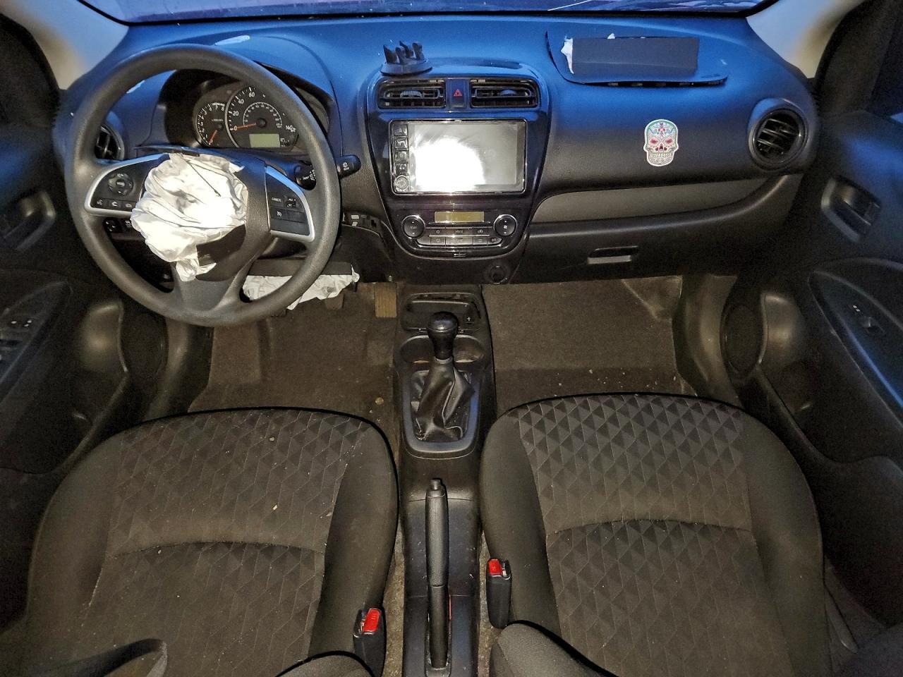 Mitsubishi Mirage Es Image 8