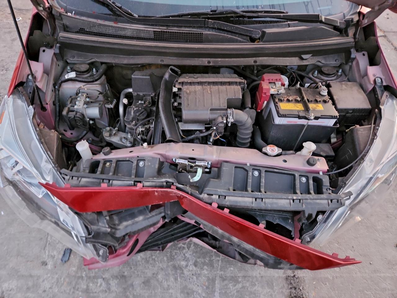 Mitsubishi Mirage Es Image 7