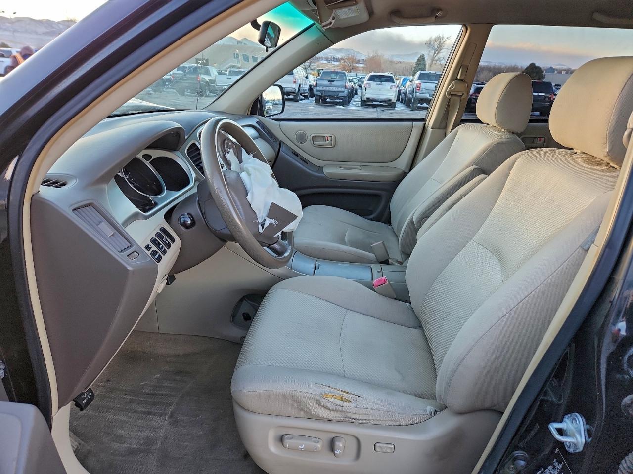 Toyota Highlander Limited Image 8