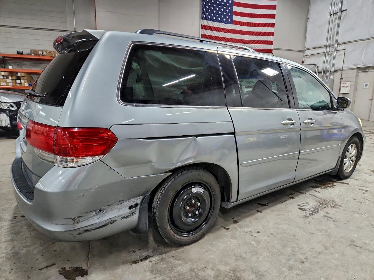 Honda Odyssey Exl Image 2