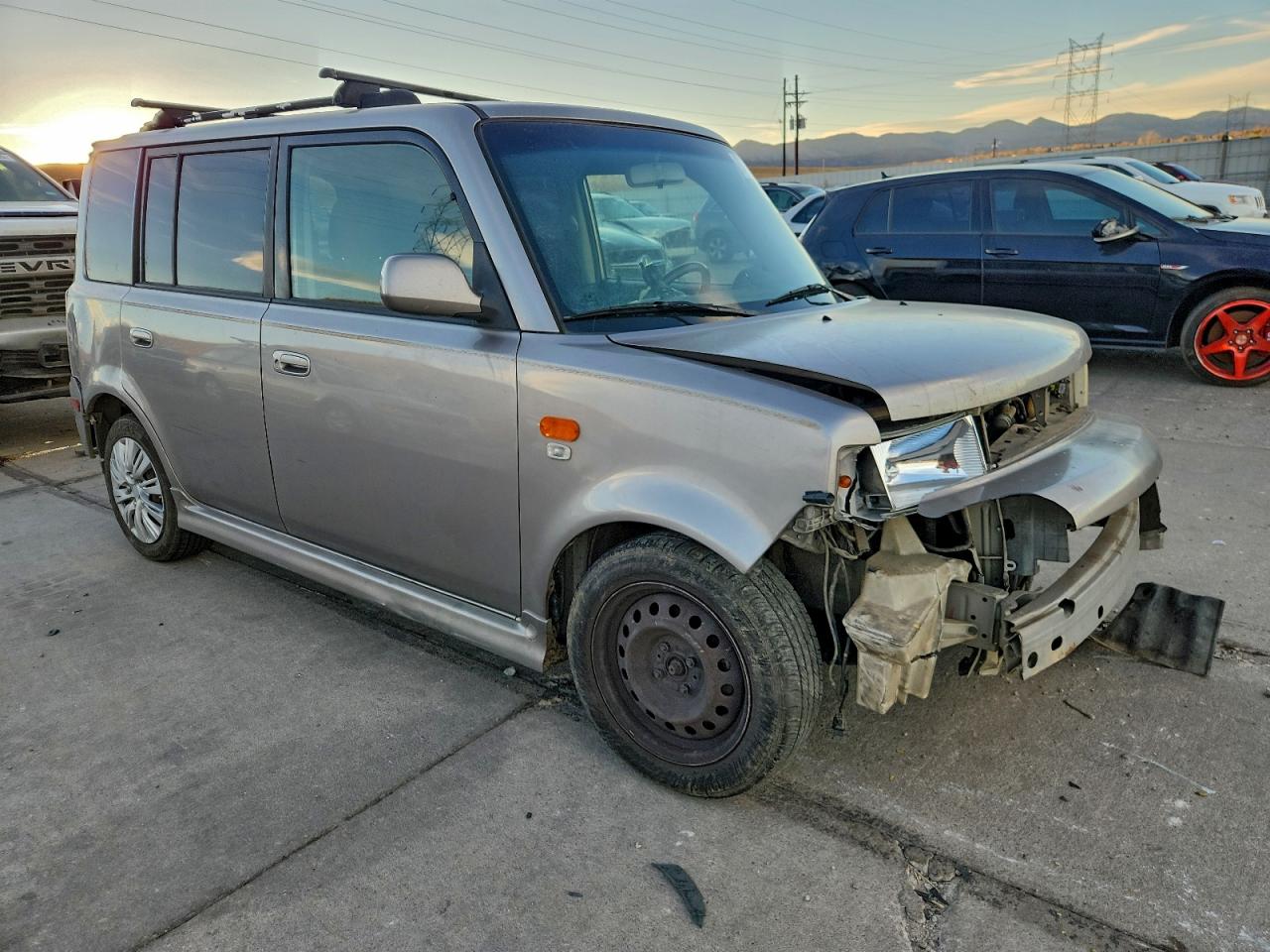 Toyota Scion Xb Image 4