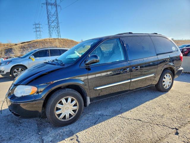  Salvage Chrysler Minivan