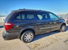 Chrysler Minivan Touring Image 2