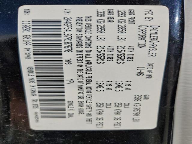 Chrysler Minivan Touring Image 9