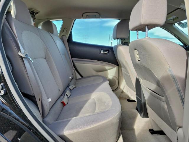 Nissan Rogue S Image 9