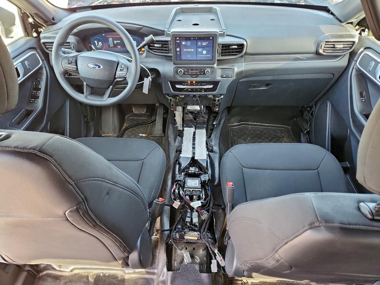 Ford Explorer Police Interceptor Image 5