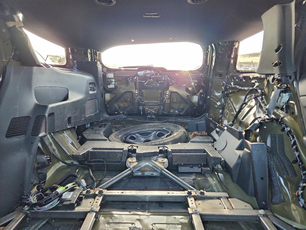 Ford Explorer Police Interceptor Image 13