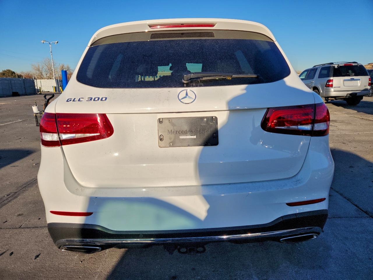 Mercedes-Benz GLC 300 Image 6