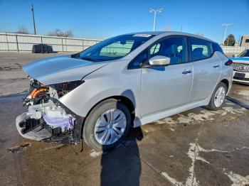  Salvage Nissan LEAF
