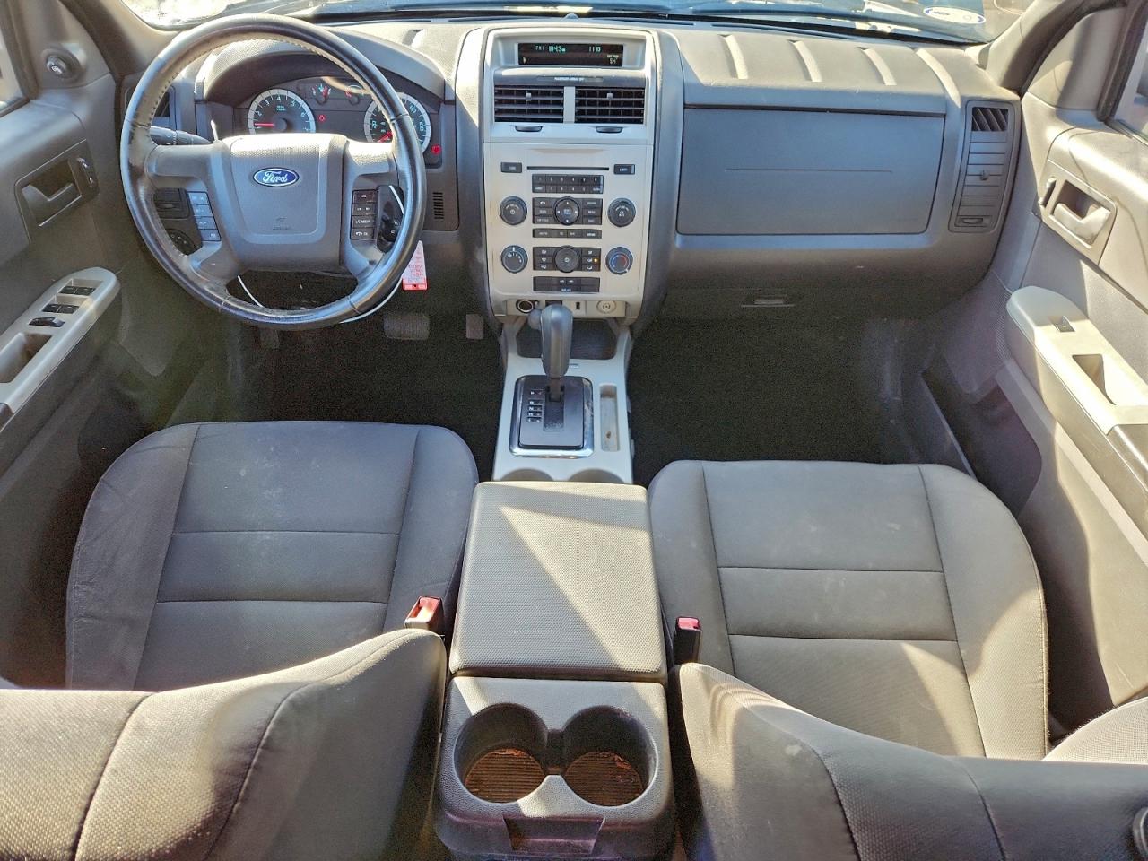 Ford Escape Xlt Image 7