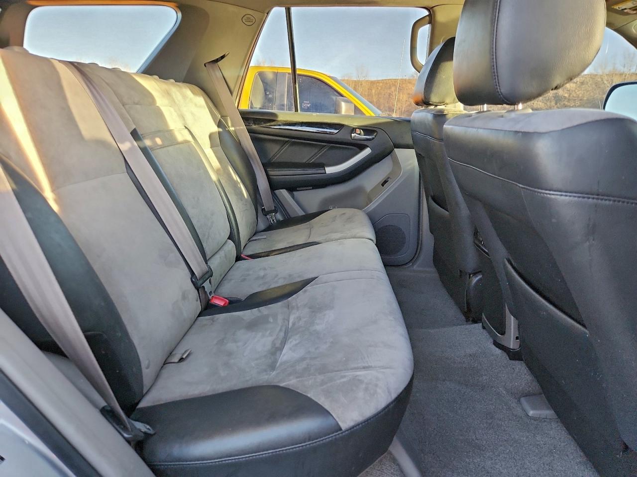 Toyota 4Runner Sr5 Image 5