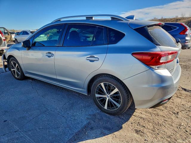 Subaru Impreza Premium Image 2