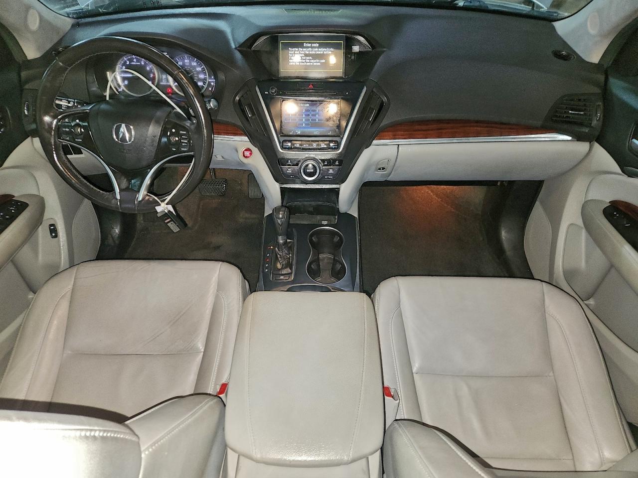 Acura MDX Image 13