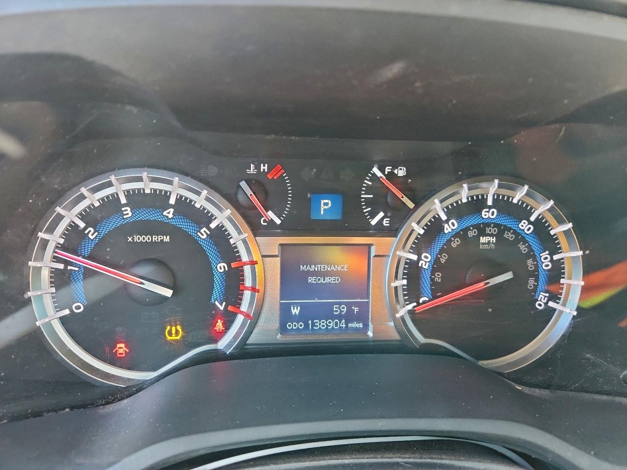 Toyota 4Runner Sr5 Image 9