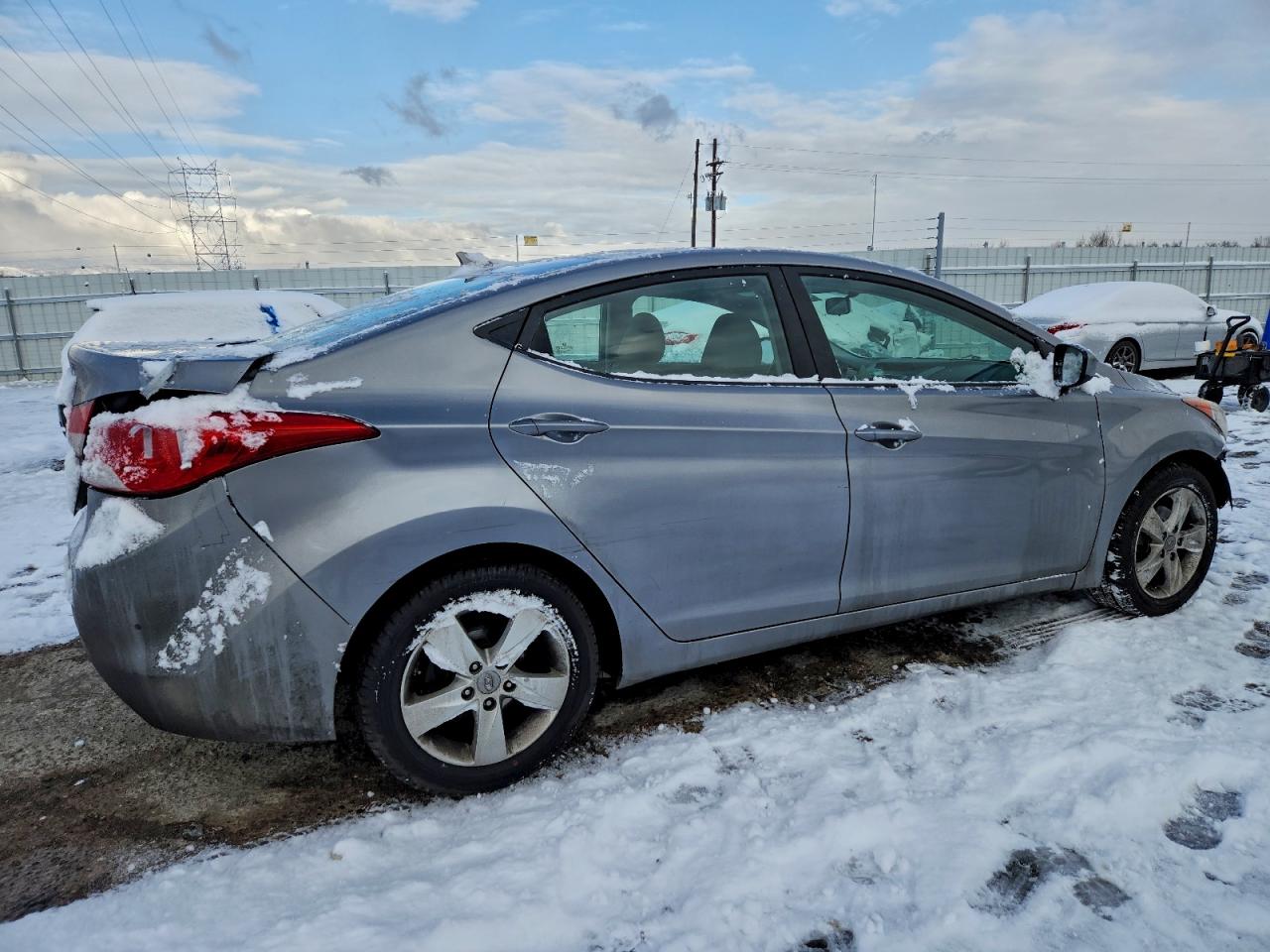 Hyundai ELANTRA Gls Image 4