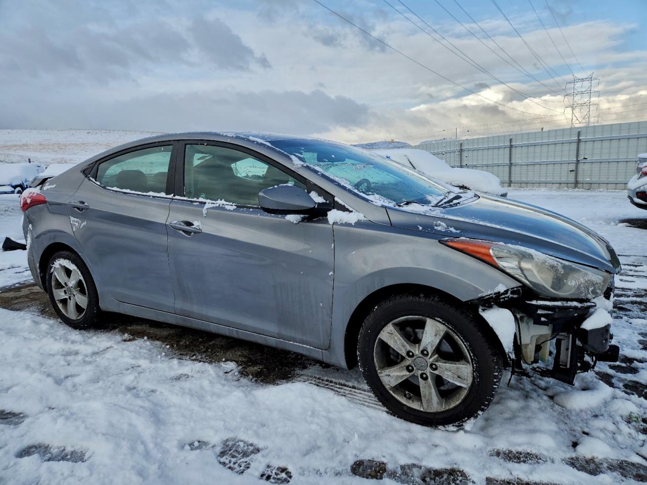 Hyundai ELANTRA Gls Image 2