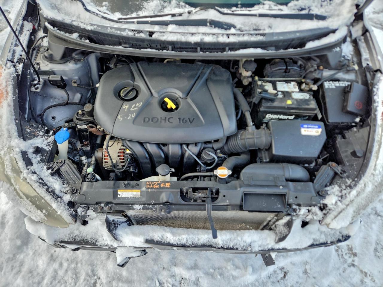 Hyundai ELANTRA Gls Image 13