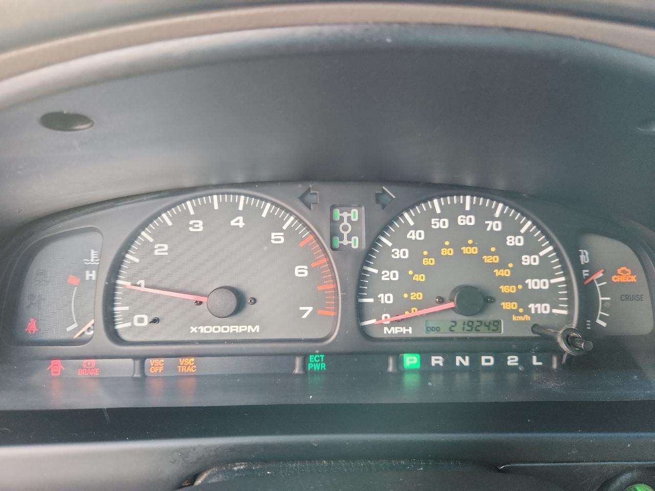 Toyota 4Runner Sr5 Image 2